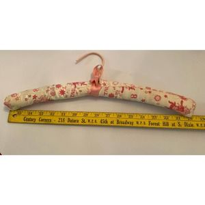Vintage Zodiac Horoscope Padded Hanger Taurus 70’s Boho Pink